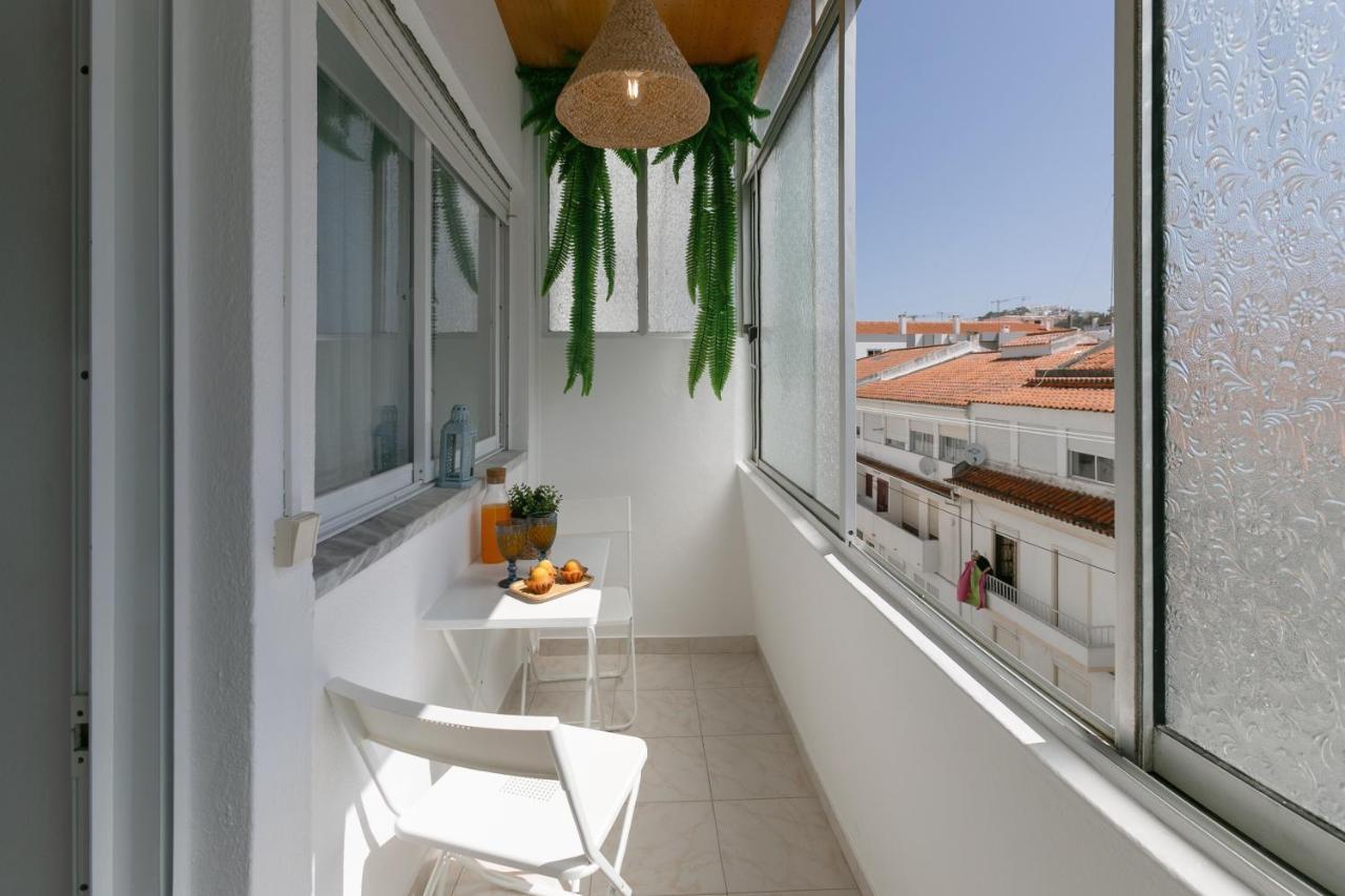 Seagulls' House Apartment Nazare Exterior photo