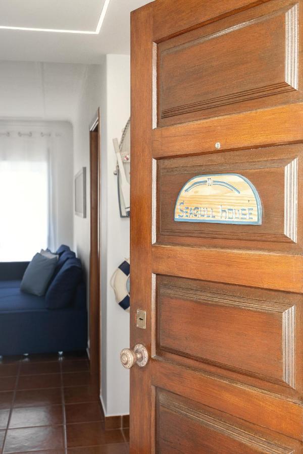 Seagulls' House Apartment Nazare Exterior photo